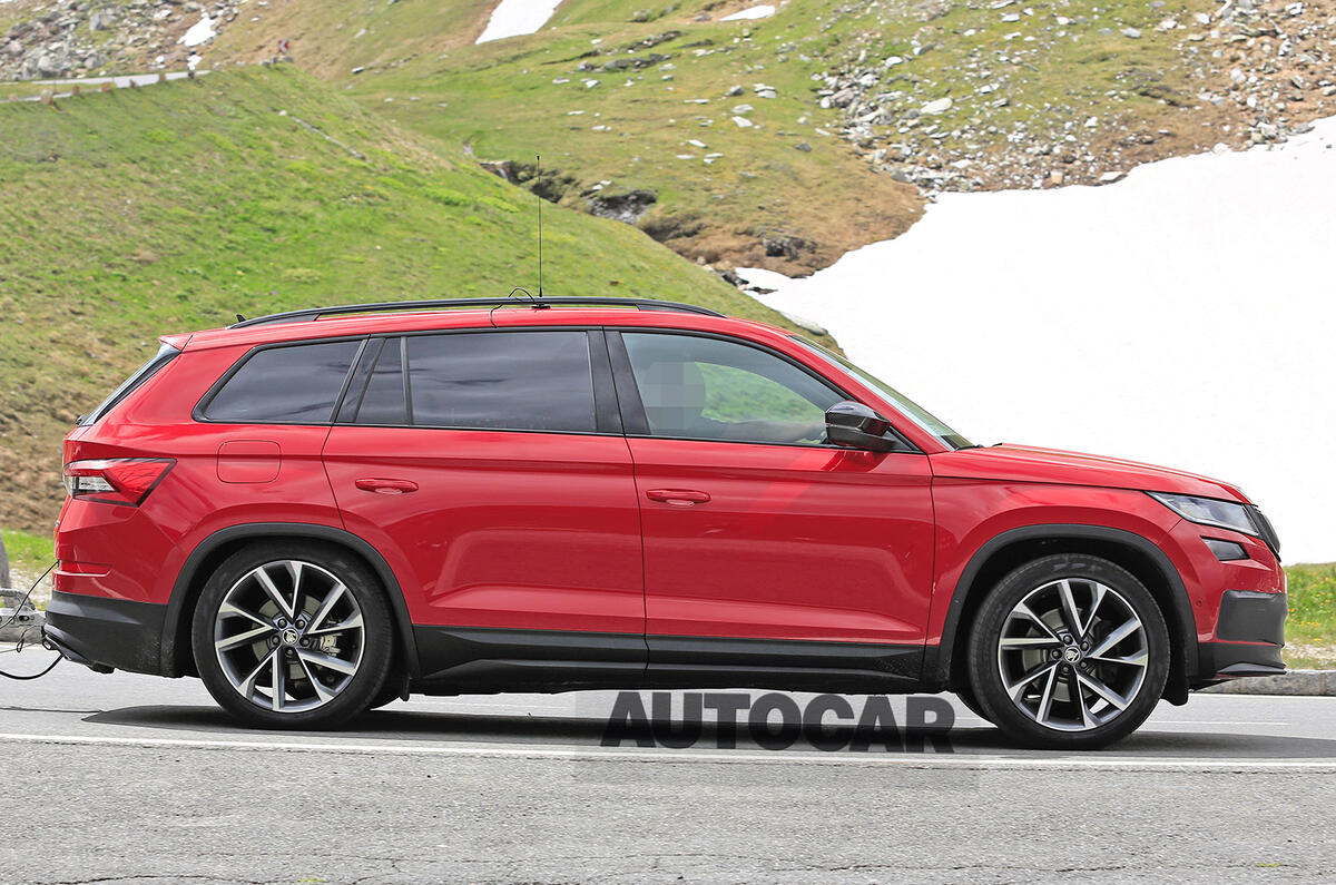 237bhp Skoda Kodiaq vRS spotted testing ahead of autumn reveal