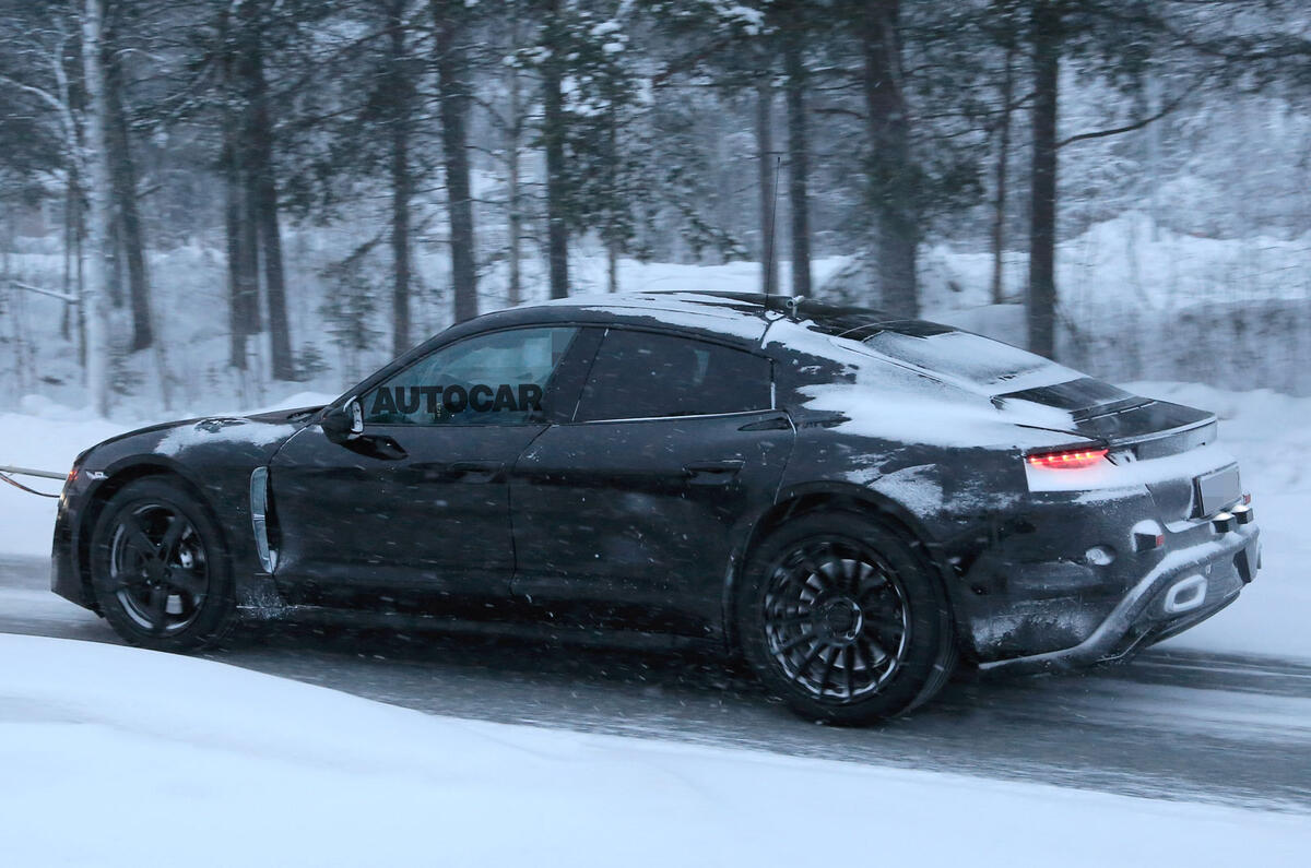 Porsche Mission E due with Level 4 autonomy and 15min fast-charging