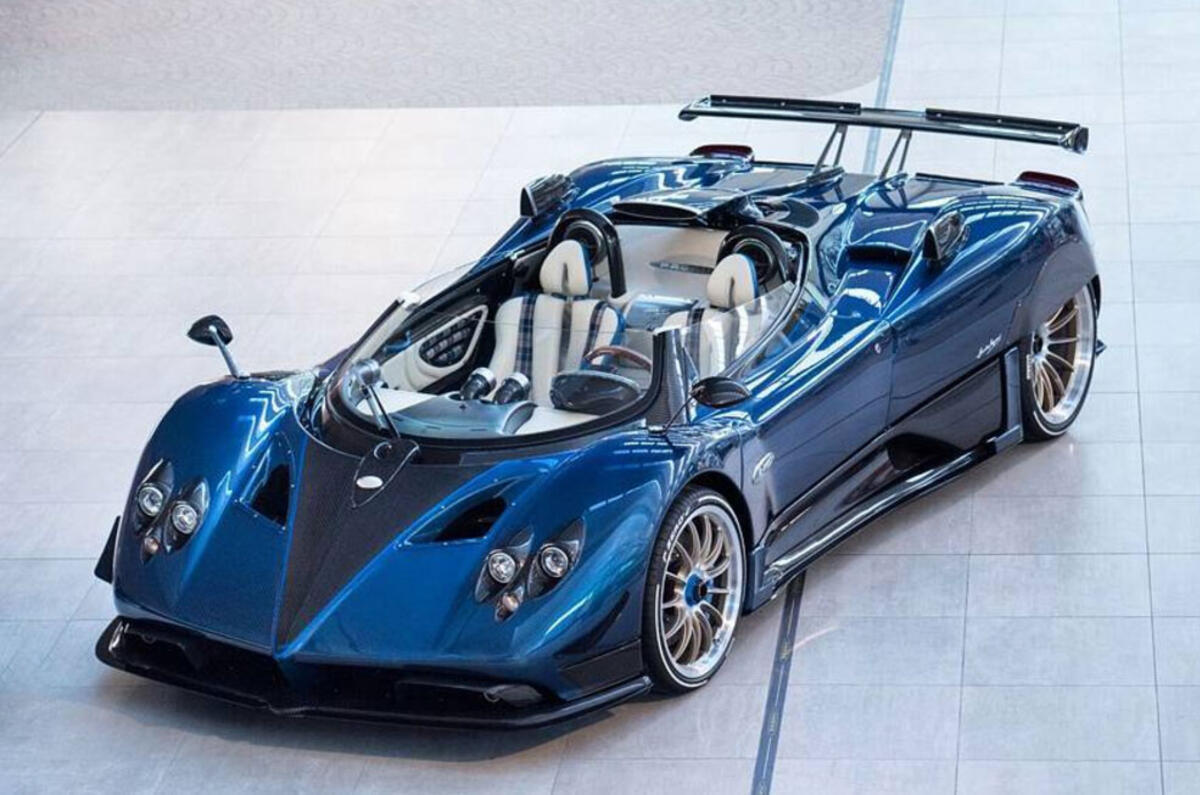 Pagani Zonda HP Barchetta is ultra lightweight ‘finale’ model