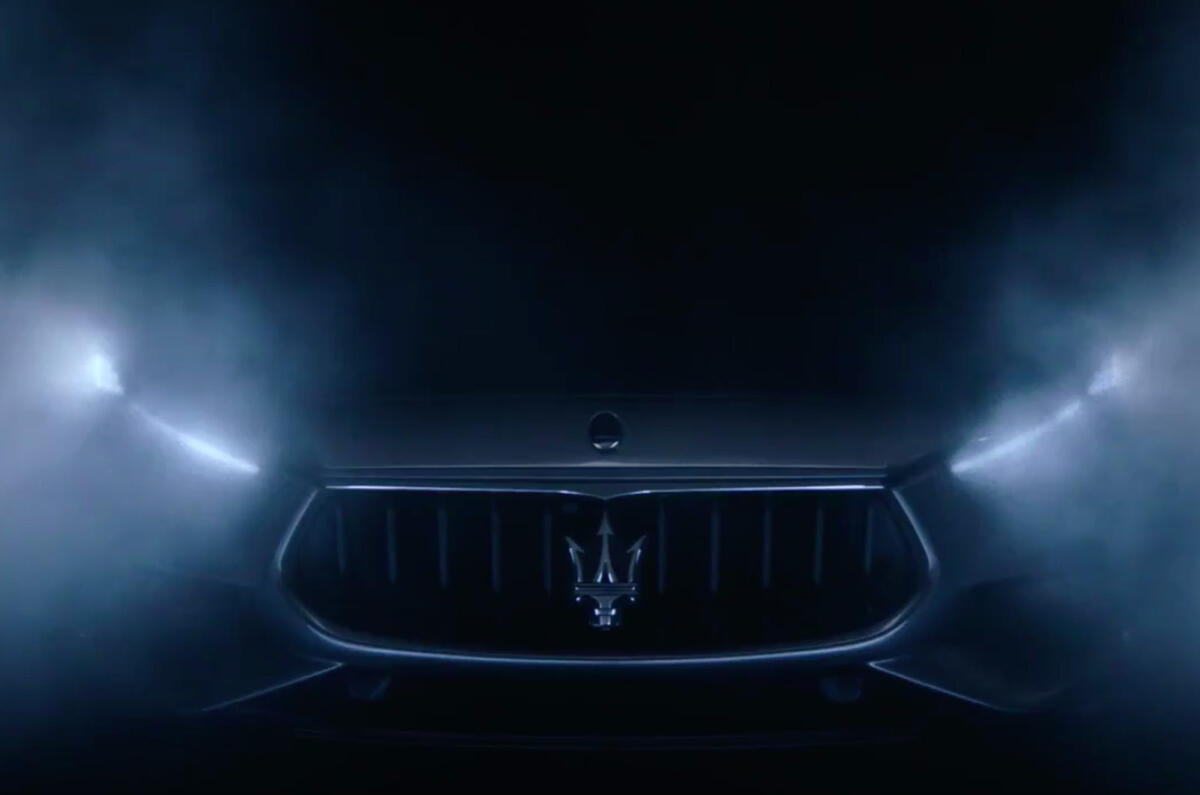 2020 Maserati Ghibli Hybrid preview - front