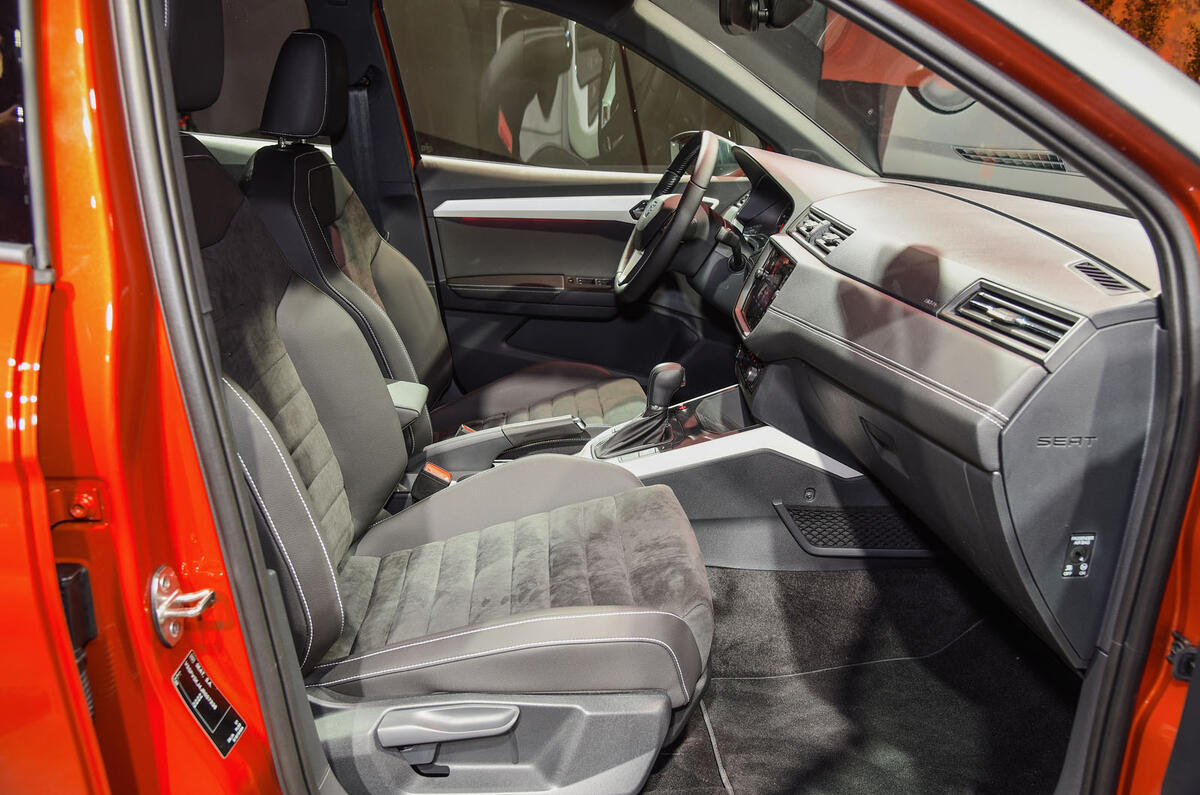 New Seat Arona revealed as Nissan Juke rival