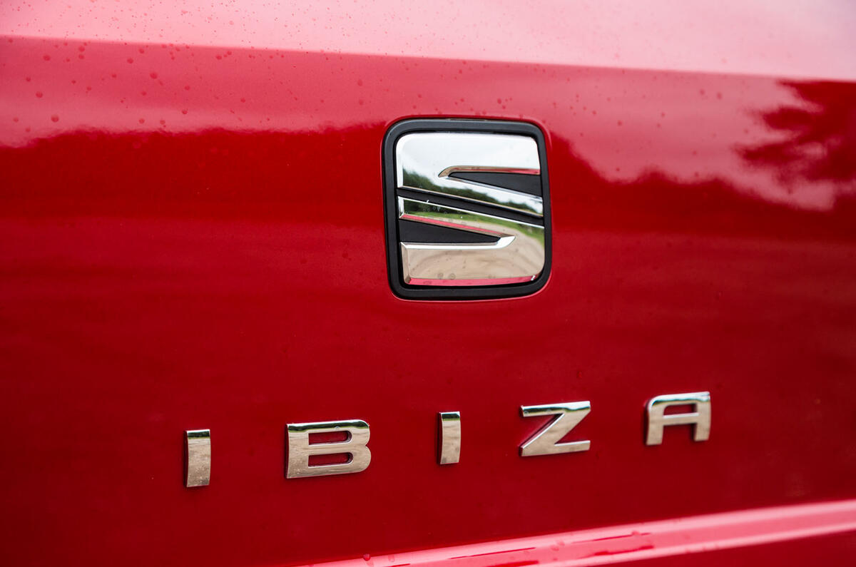 Seat Ibiza badging