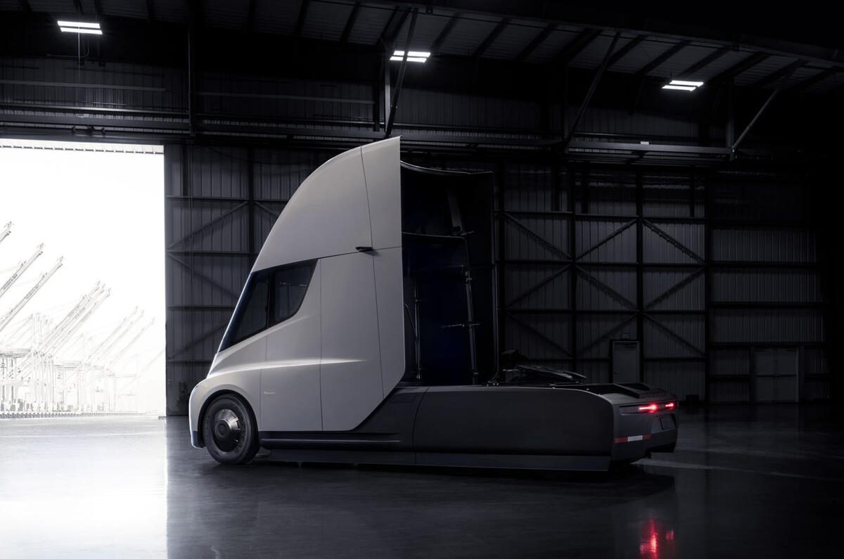 Tesla Semi Electric Lorry Launch Pushed Back To 2020 Autocar