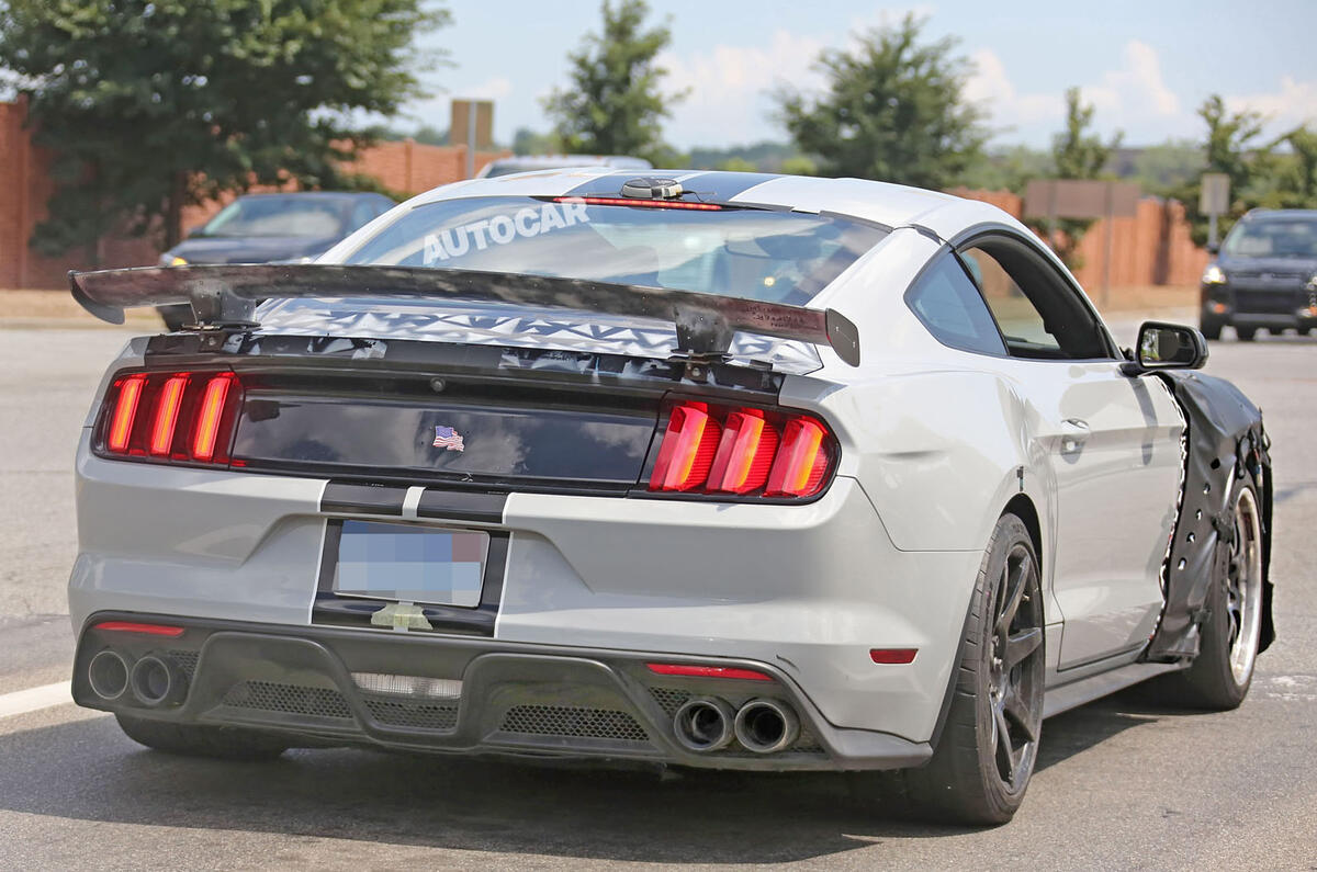 Ford Shelby Gt500 Mustang To Produce 740bhp Autocar