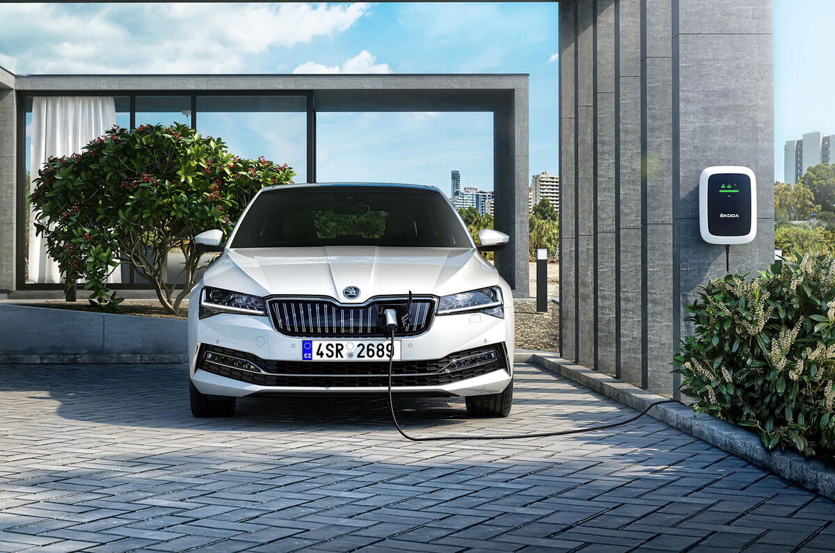 Skoda Superb iV