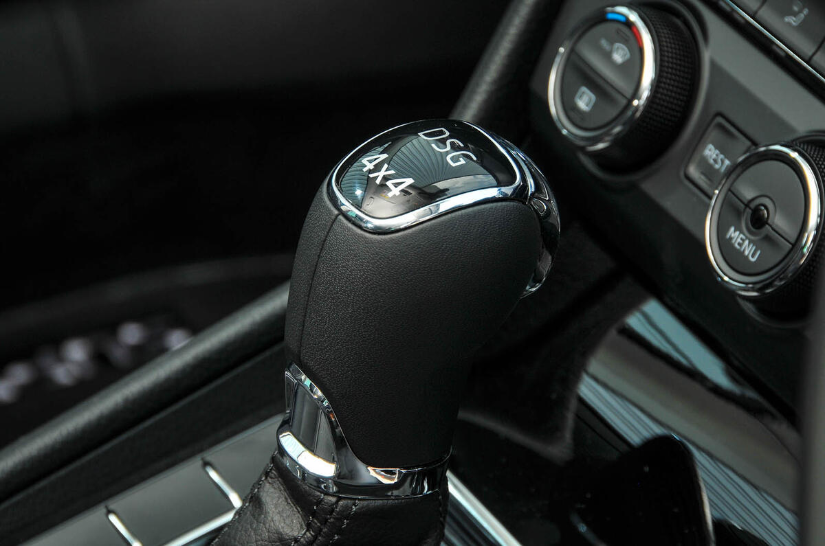 Skoda Superb Estate 2 0 Tsi 280 4x4 Dsg Review Autocar
