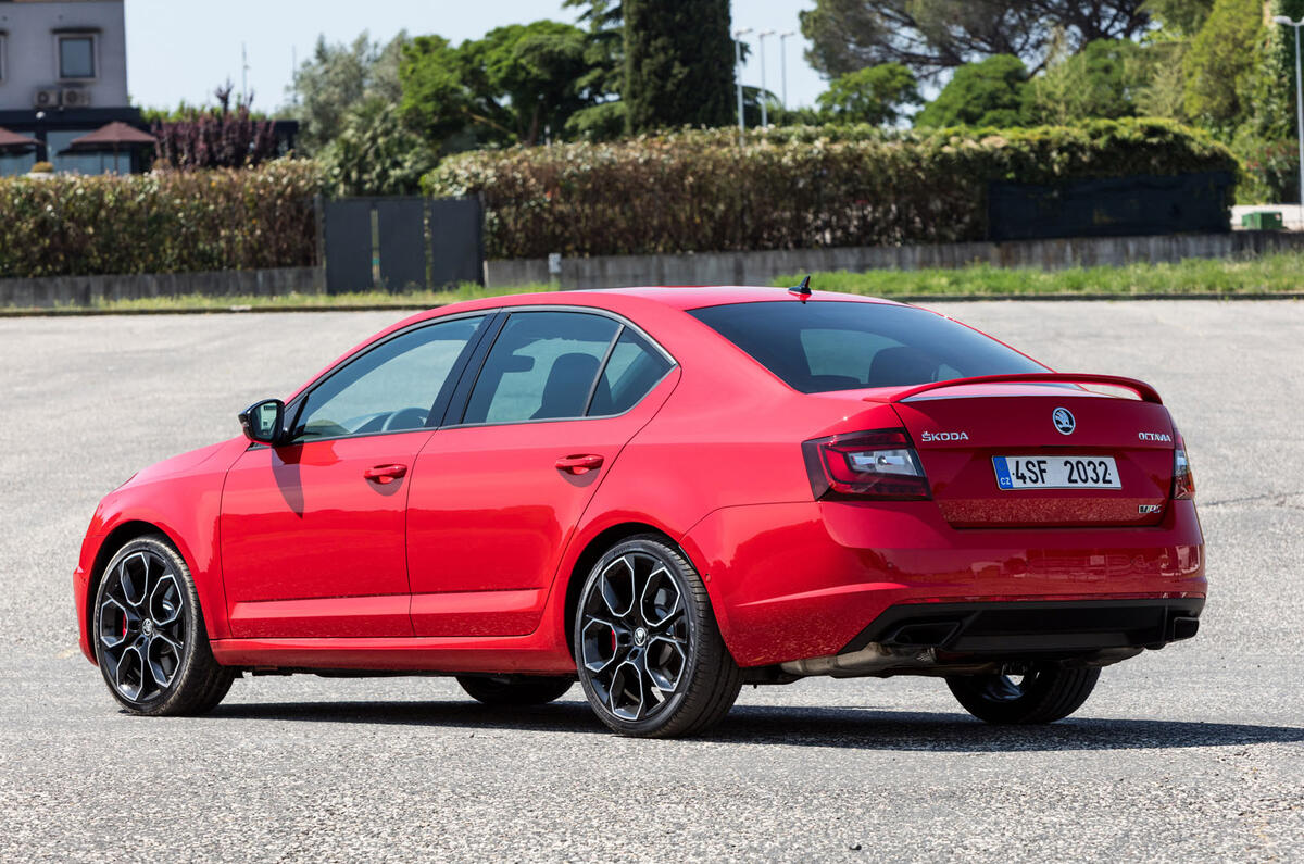 Skoda Octavia Vrs 245 Dsg Dcc 2017 Review Autocar