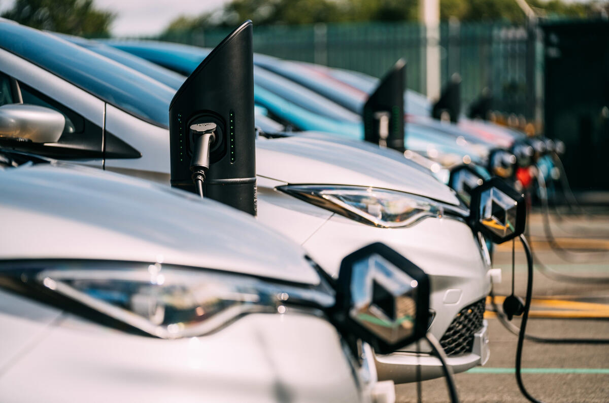 Renault Zoe charging