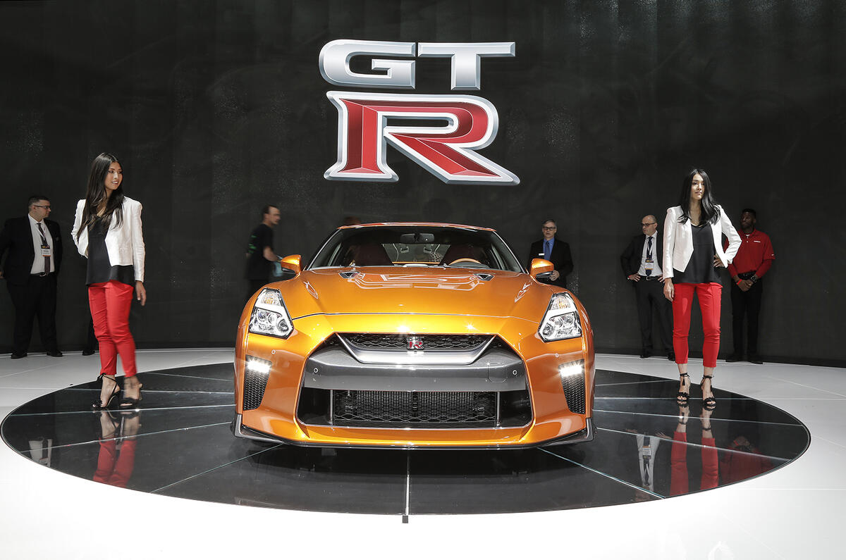 Nissan GT-R