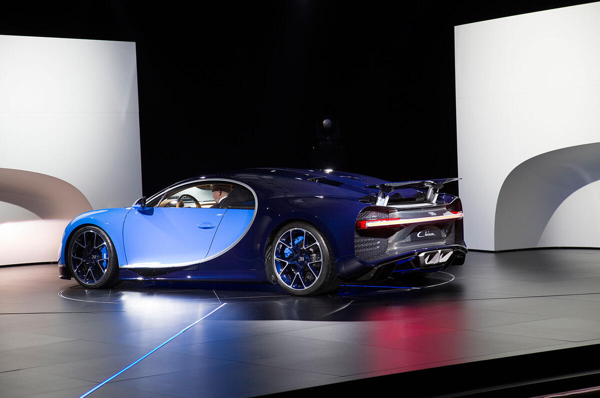 bugatti chiron 2016 фото