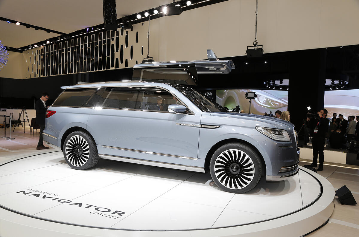 Lincoln Navigator Large Suv Concept Revealed In New York Autocar
