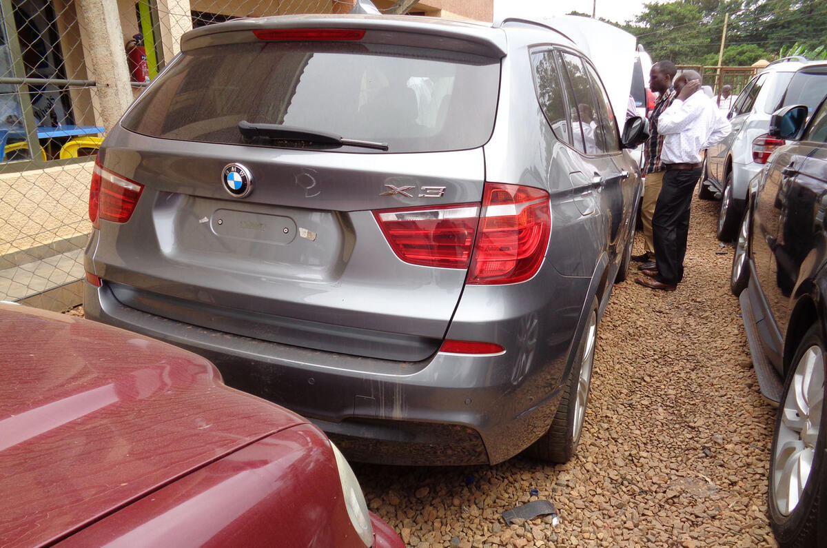 Car Tracking Device >> Stolen in London and smuggled to Africa - tracking the car ... Car Tracking Device >> Stolen in London and smuggled to Africa - tracking the car ...