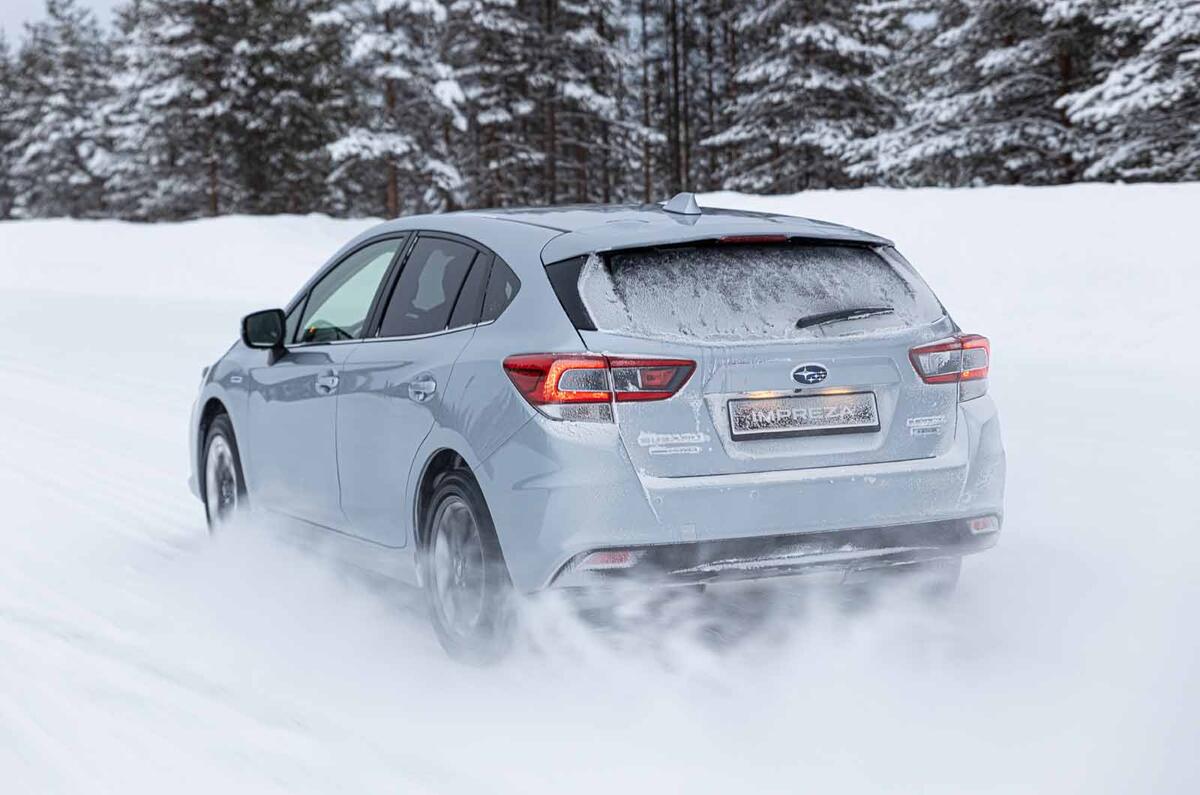 Subaru Impreza e-Boxer rear drift