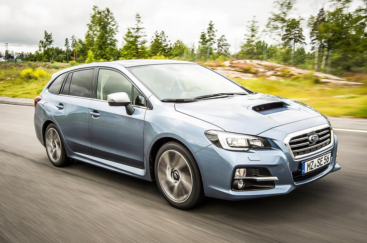 Subaru levorg фото