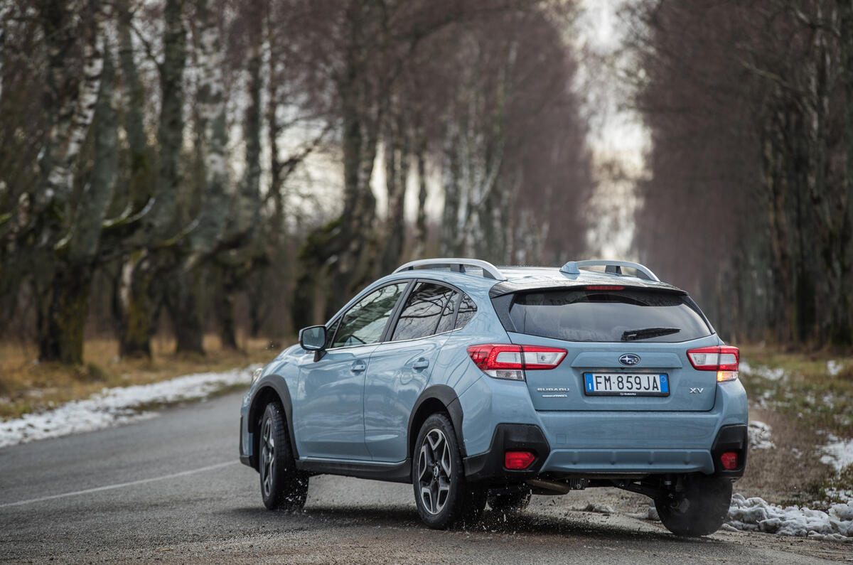 Subaru Xv 2 0 Se Premium 2018 Review Autocar