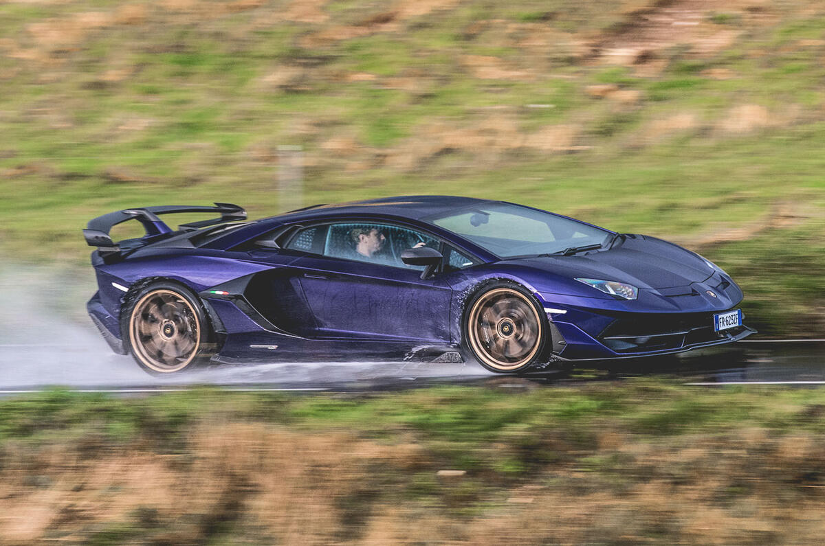 Top 10 Best Supercars 2020 | Autocar
