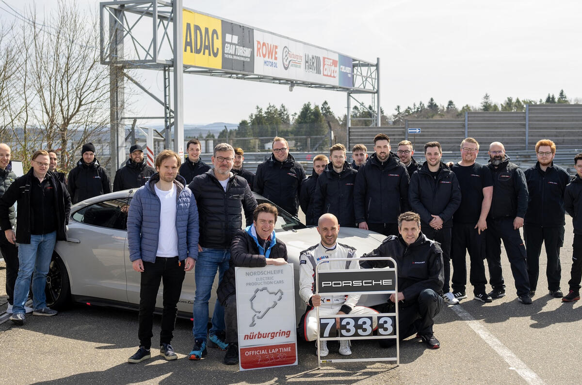 Taycan Nurburgring record with motorsport crew