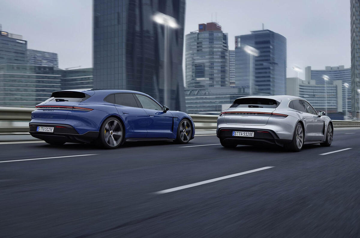 Taycan Sport Turismo 1 midres