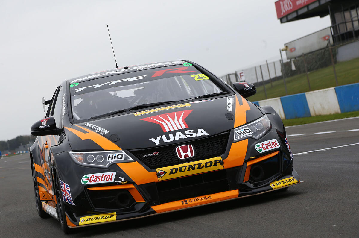 2017 Btcc Driving Honda S 360bhp Civic Type R Racer Autocar