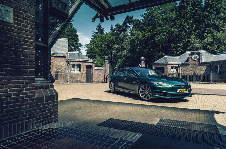 Tesla Model S Shooting Brake