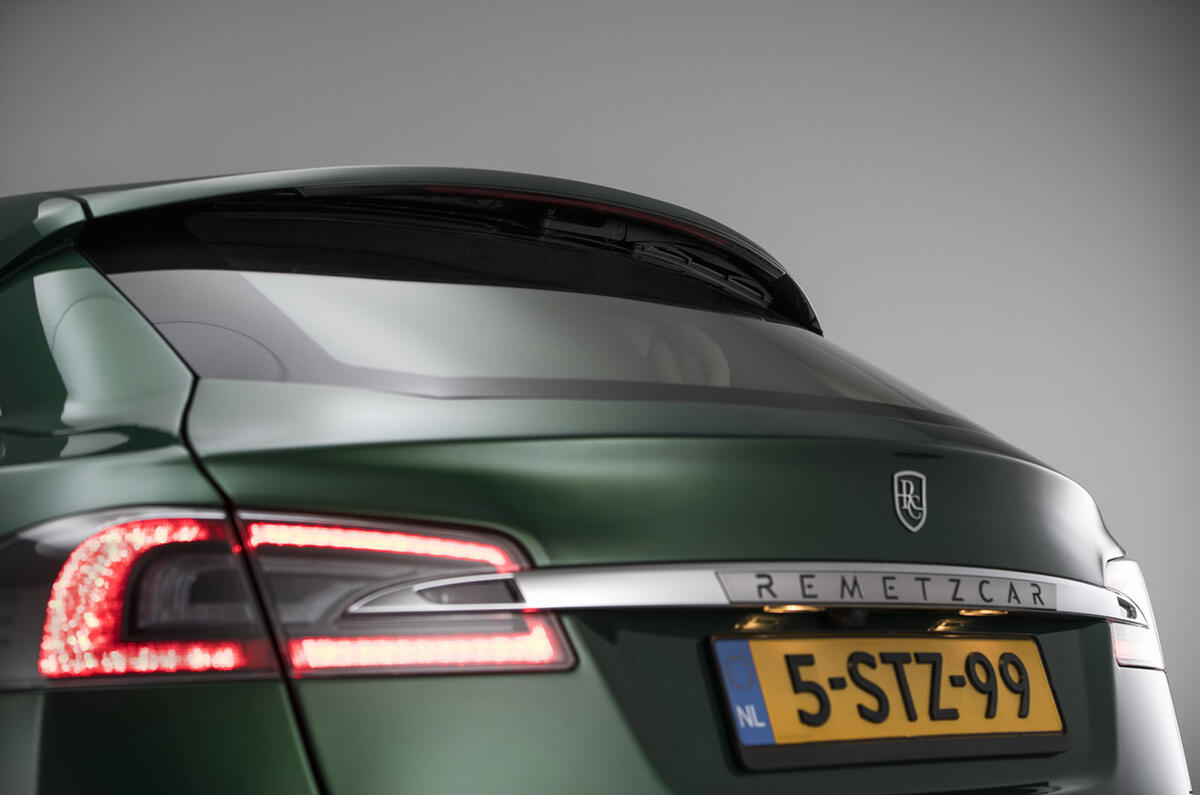 Tesla Model S Shooting Brake