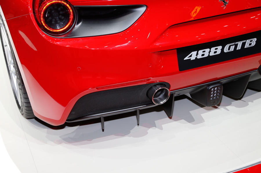 2015 Ferrari 488 Gtb Unveiled Autocar