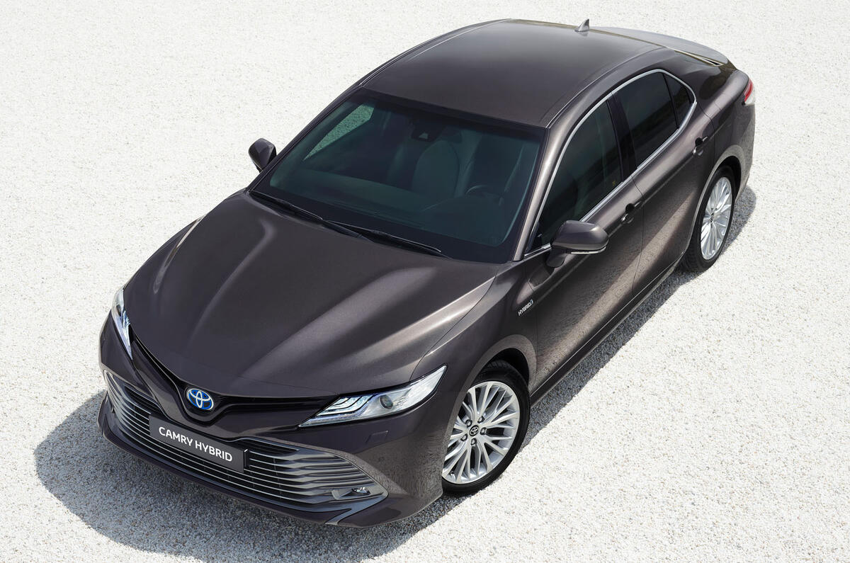 Toyota Camry UK specification