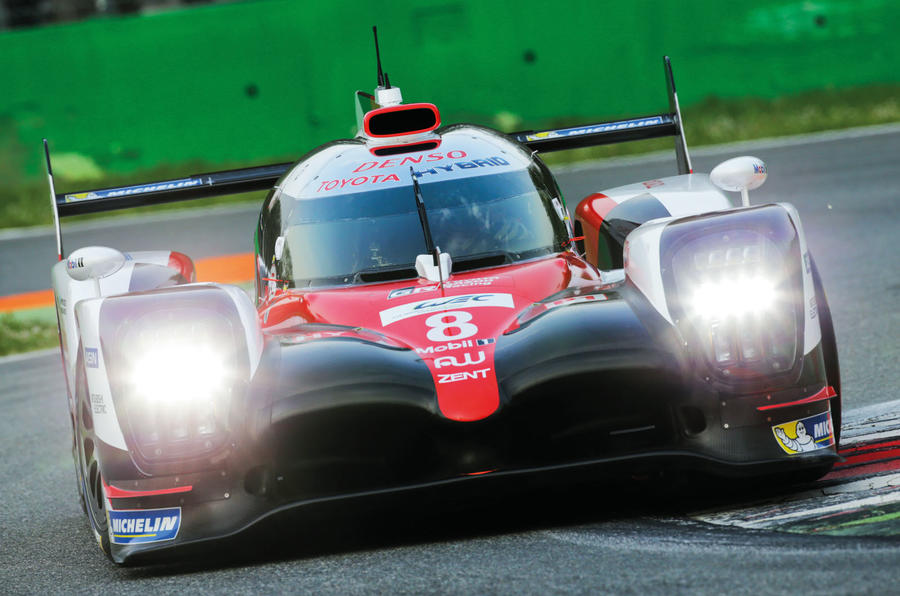 Toyota looks to quell Le Mans woes 