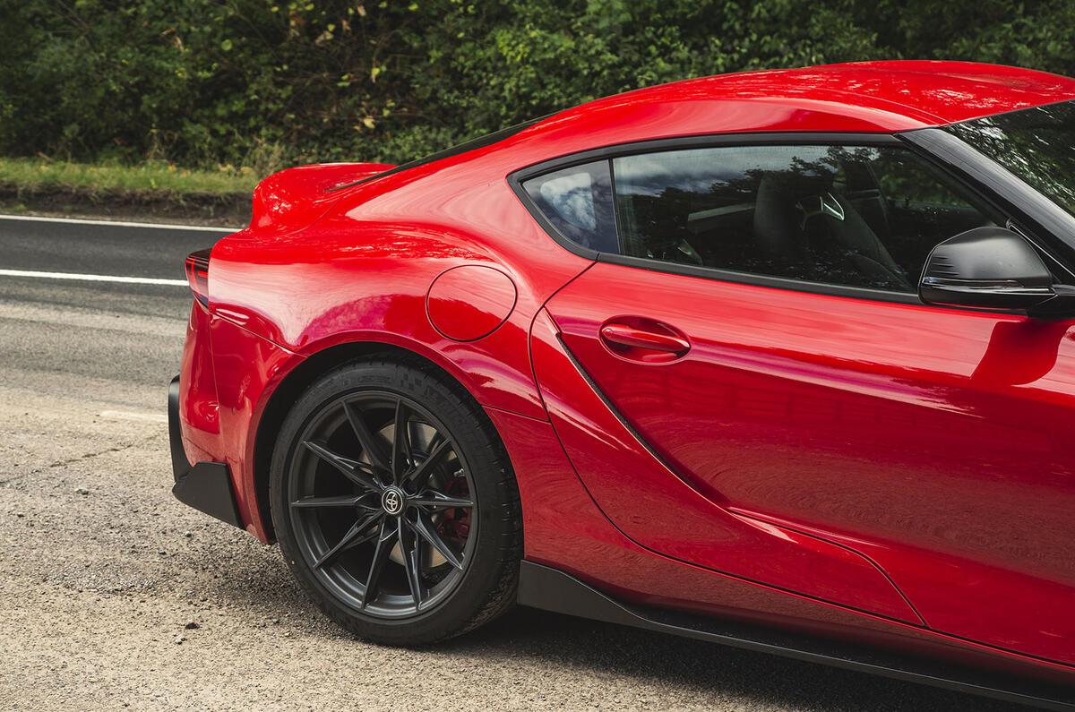 toyota supra 2022 13 side close