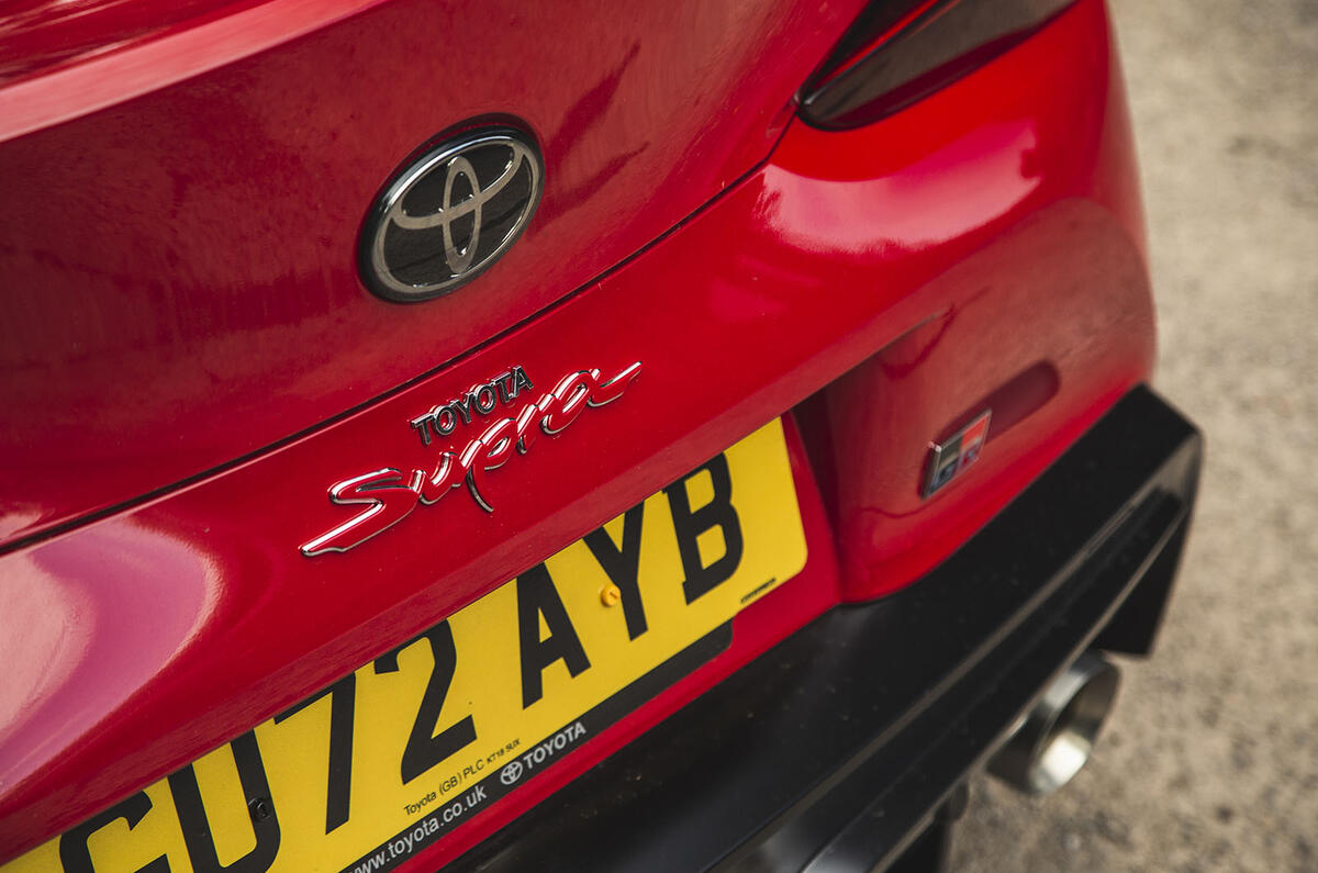 toyota supra 2022 14 back