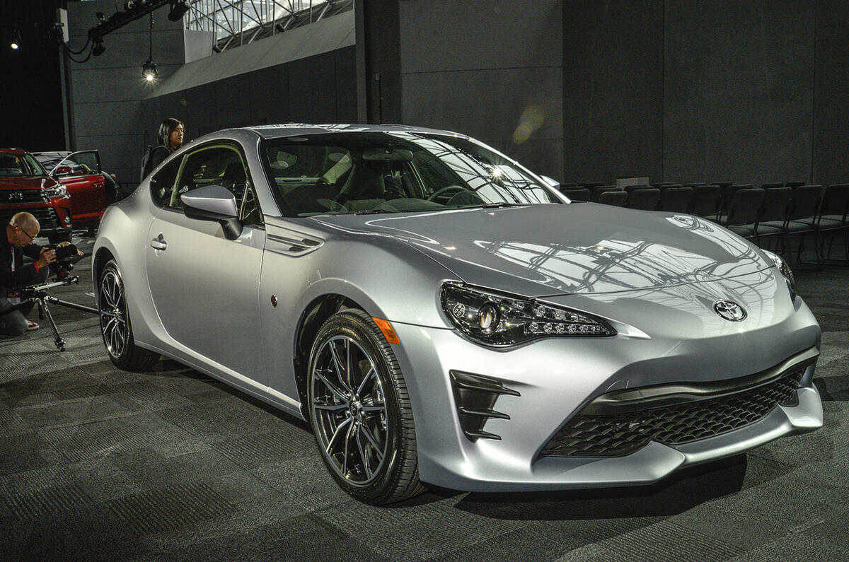 2017 Toyota Gt86 On Sale This October From 25 495 Autocar