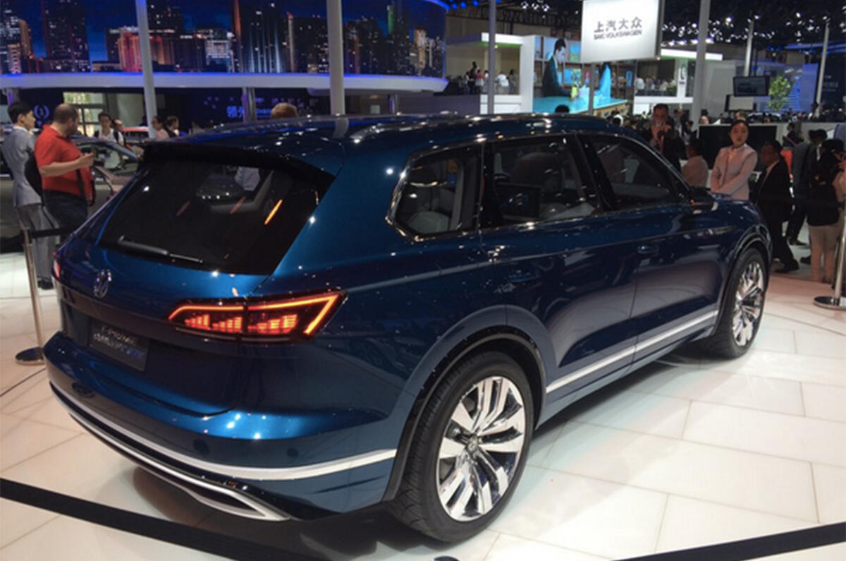 Volkswagen T Prime Concept Gte Reveals Next Touareg At Beijing Motor