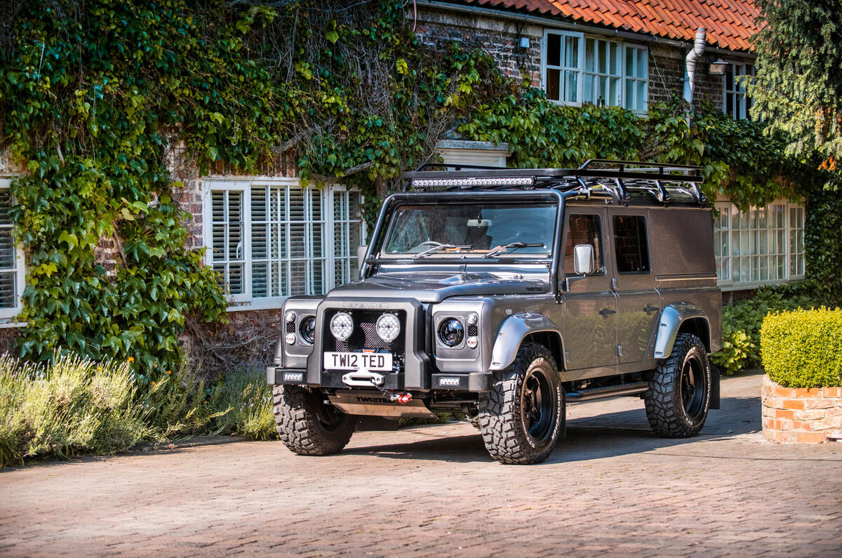 Twisted Defender V8 2018 UK first drive review - static