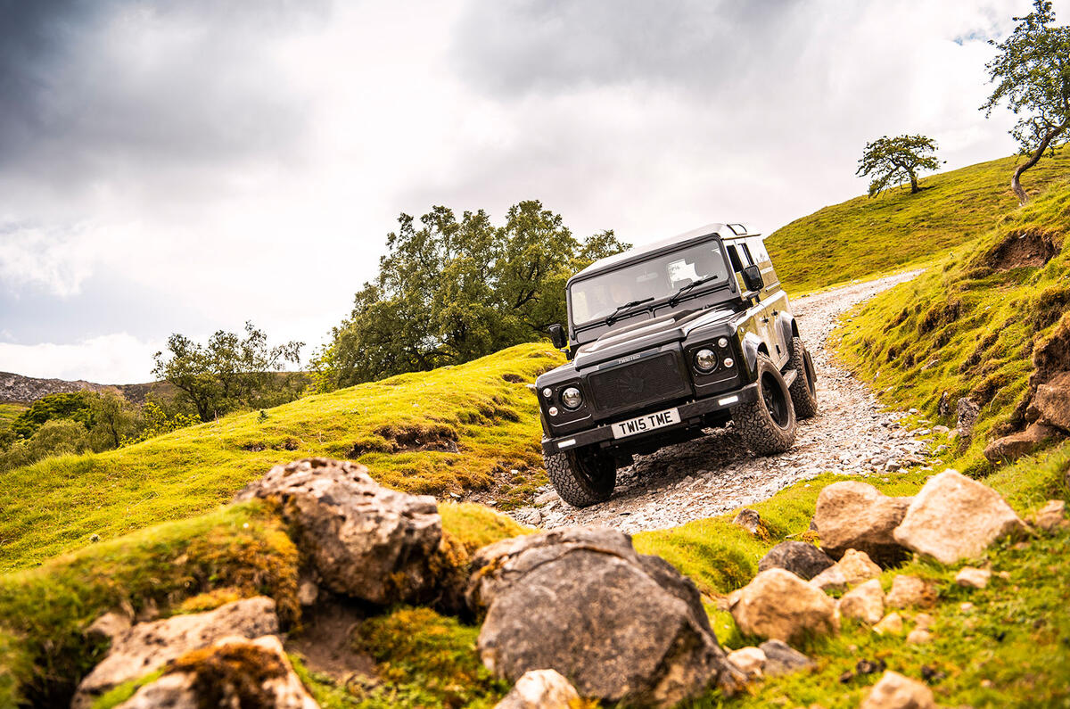 Twisted Defender V8 2018 UK first drive review - static rocks
