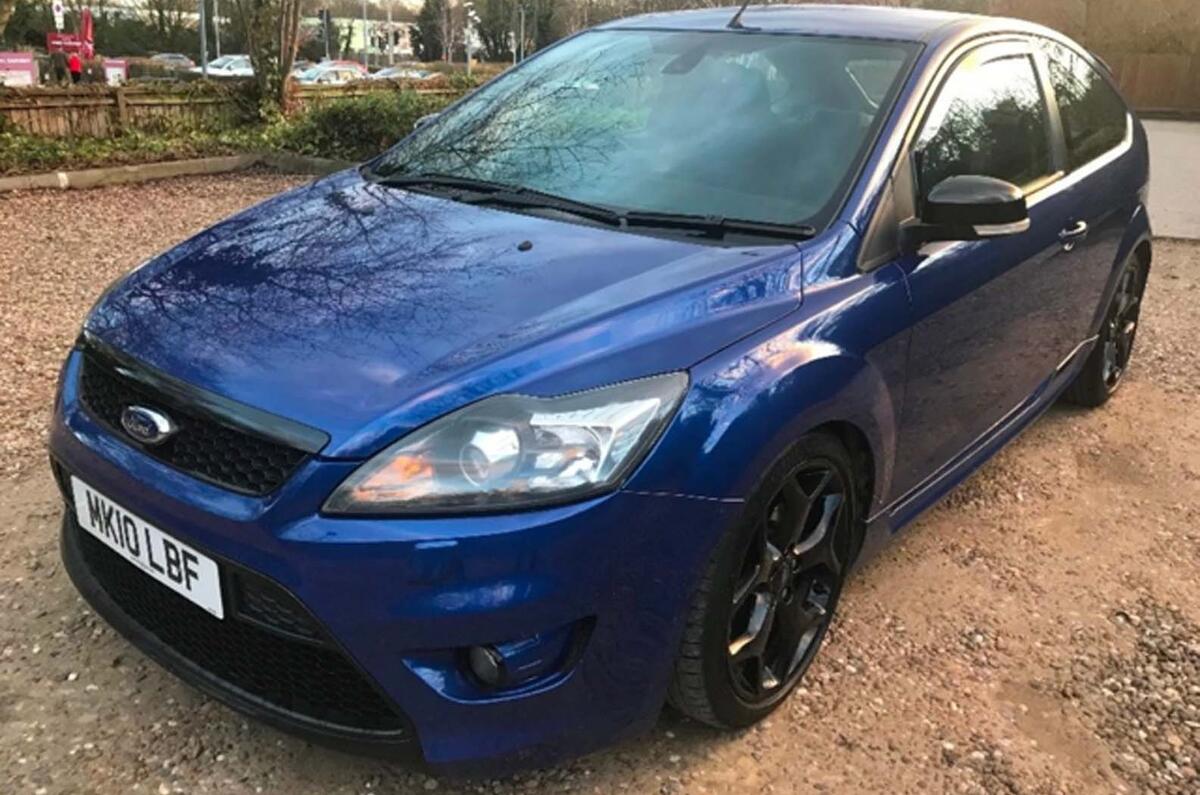Ford Focus ST MK2 5DR//3DR Rear spoiler BLUE