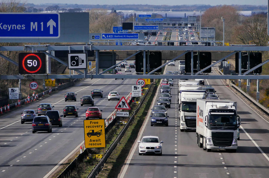 UK motorway gantry speed limits