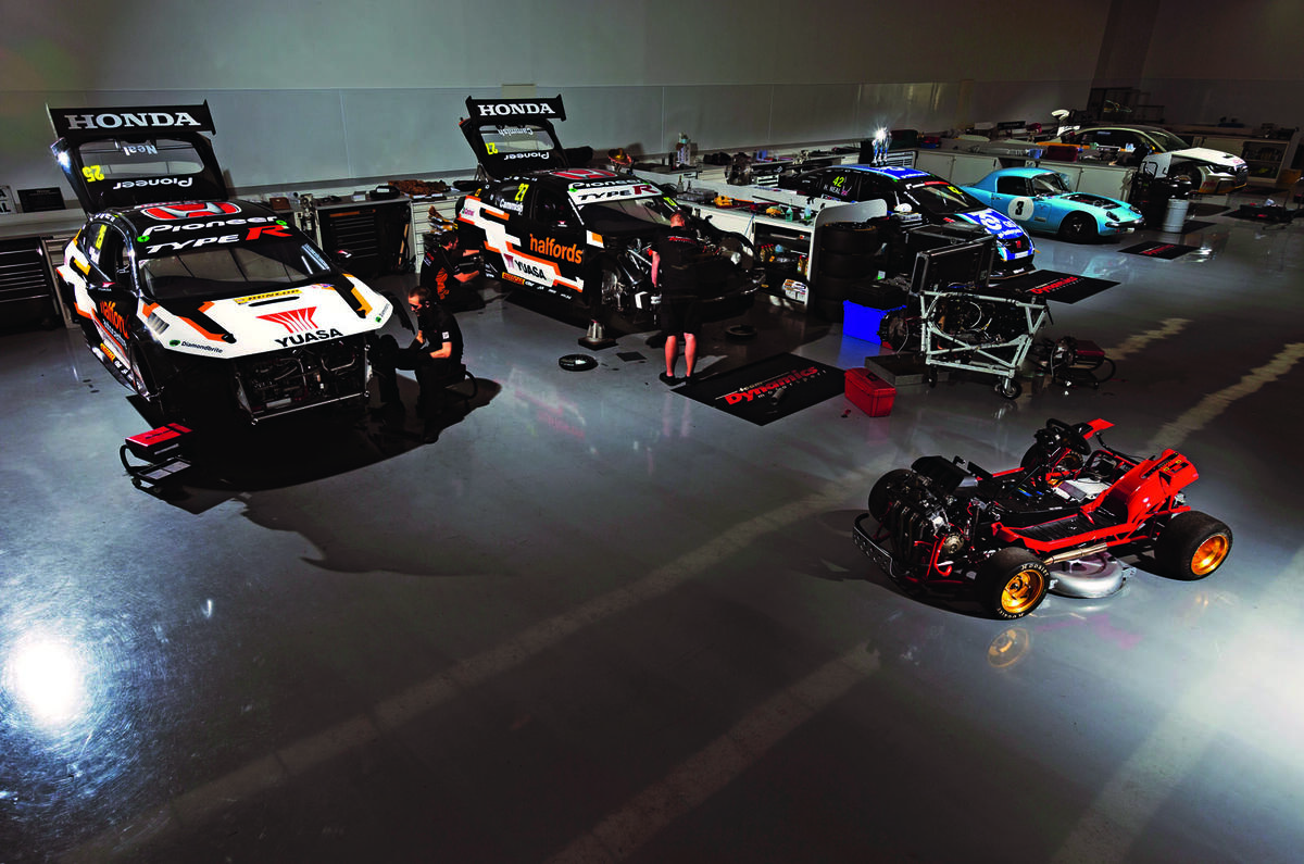 Inside A Btcc Team Honda Civics Lotus Elans And The World S