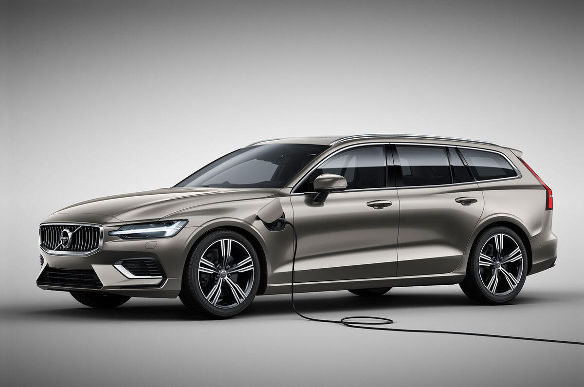 Volvo V60 estate unveiled ahead of Geneva motor show