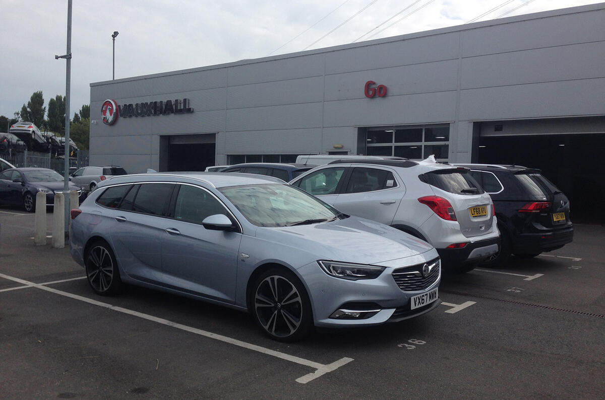 Vauxhall Insignia Sports Tourer dealership