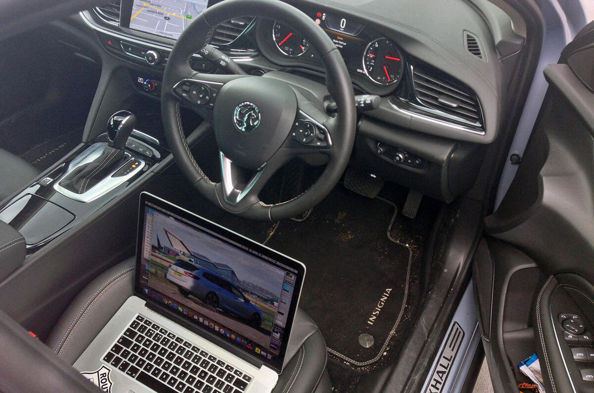 Vauxhall Insignia Sports Tourer longterm review Wi-Fi hotspot