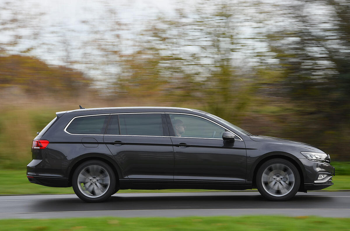 Volkswagen Passat estate side