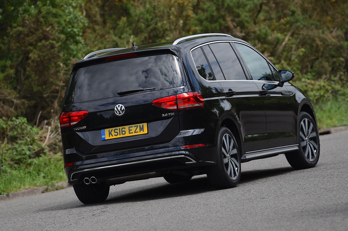 Volkswagen Touran rear three quarter