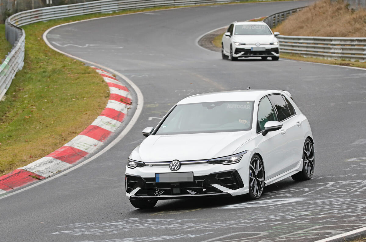 New Volkswagen Golf R to launch as 329bhp mega-hatch | Autocar