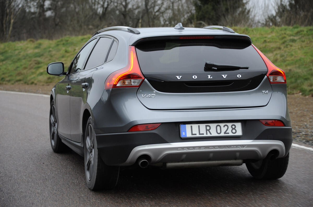 Volvo V40 Cross Country Drive E Three Cylinder Prototype Review