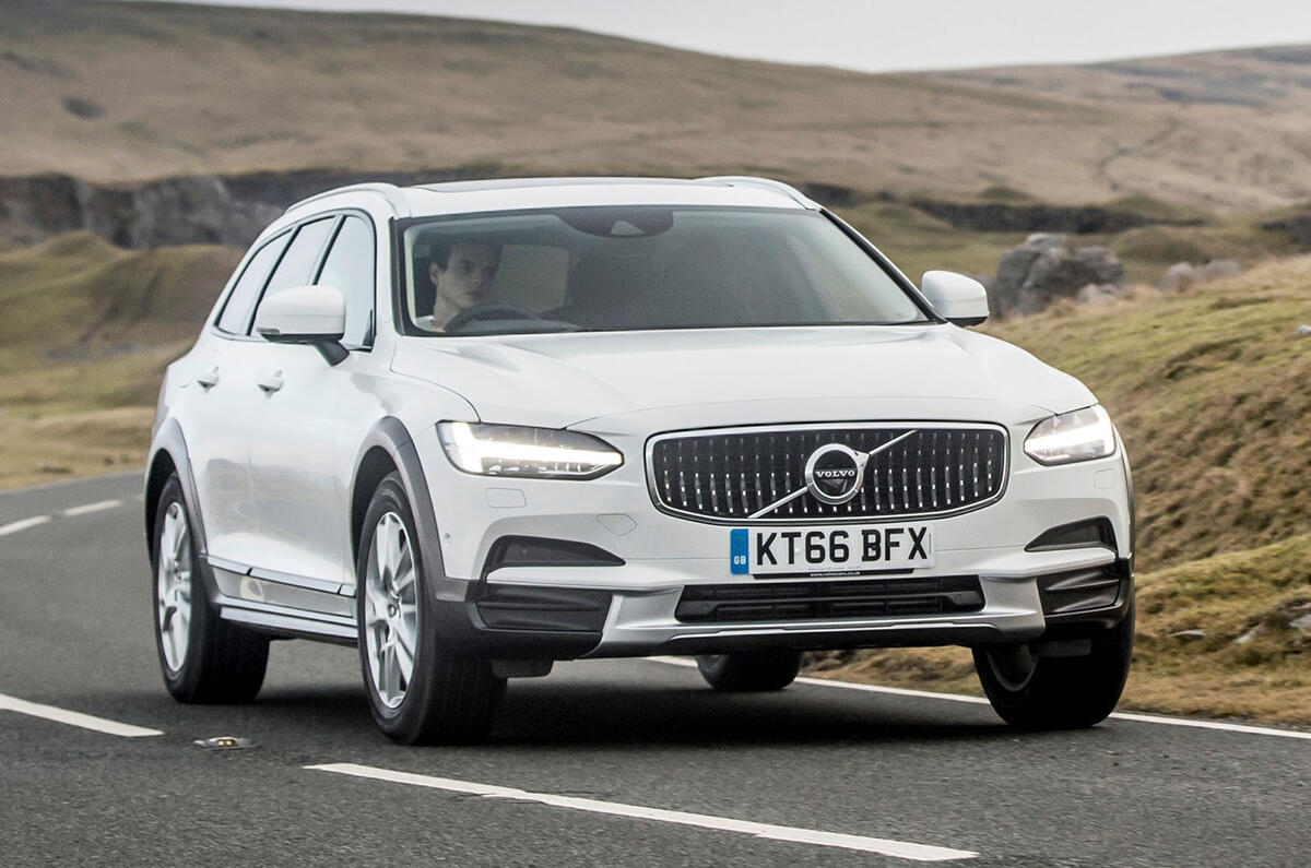 2017 Volvo V90 Cross Country Uk First Drive Review Autocar