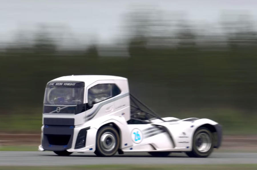 Volvo Truck breaks two land-speed records