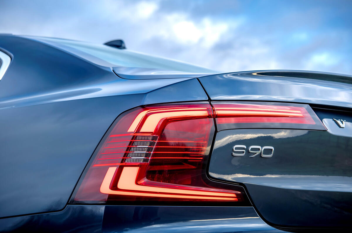 Feu arrière de la Volvo S90 T8