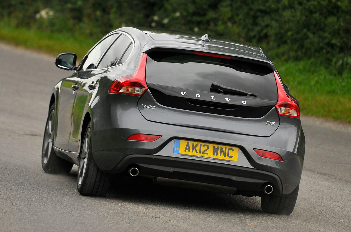 Volvo V40 rear