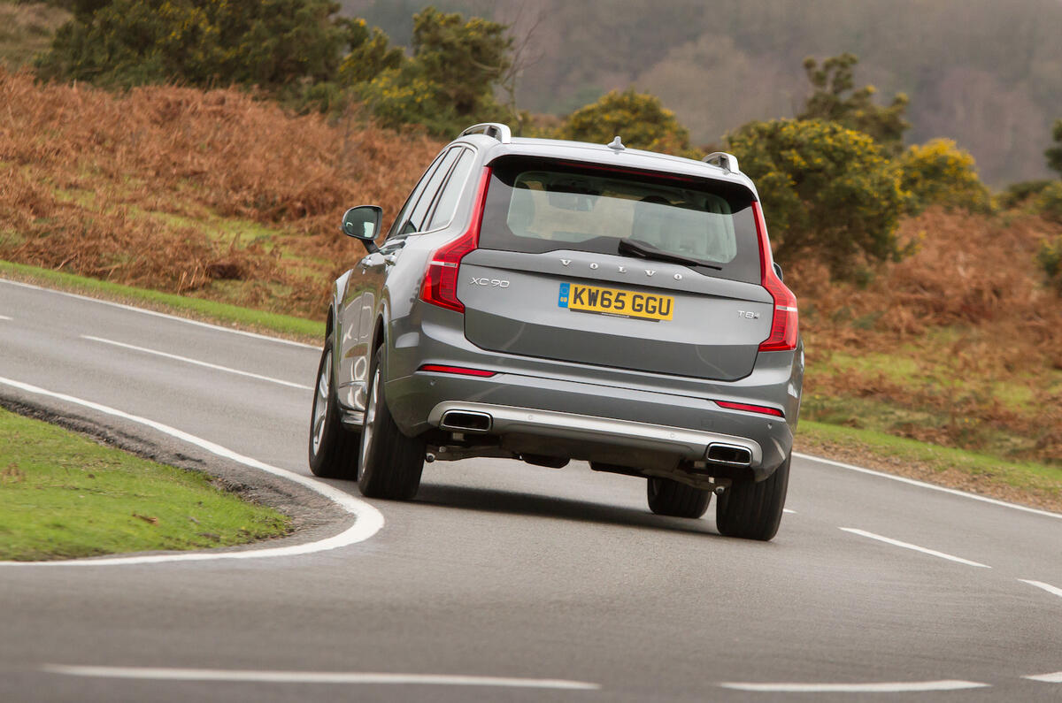 2016 Volvo Xc90 T8 Momentum Review Review Autocar