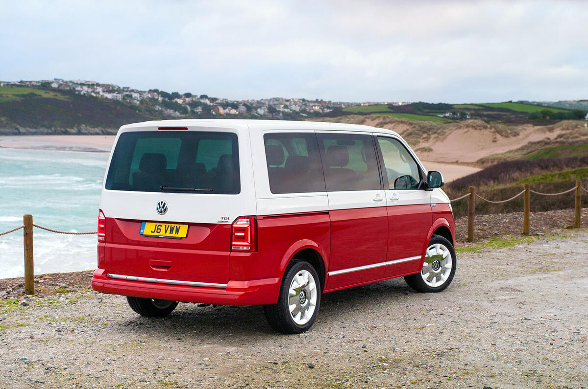 vw caravelle 6.1 review